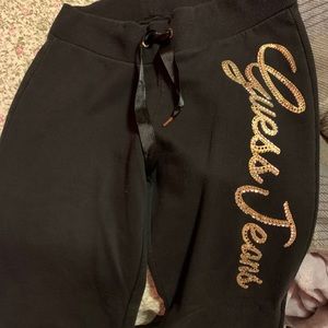 Guess sweatpants